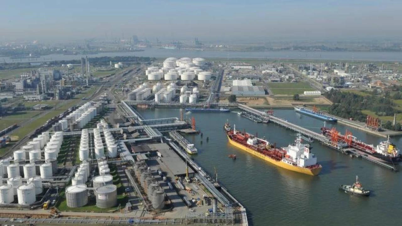 European oil port terminals hit by cyberattack