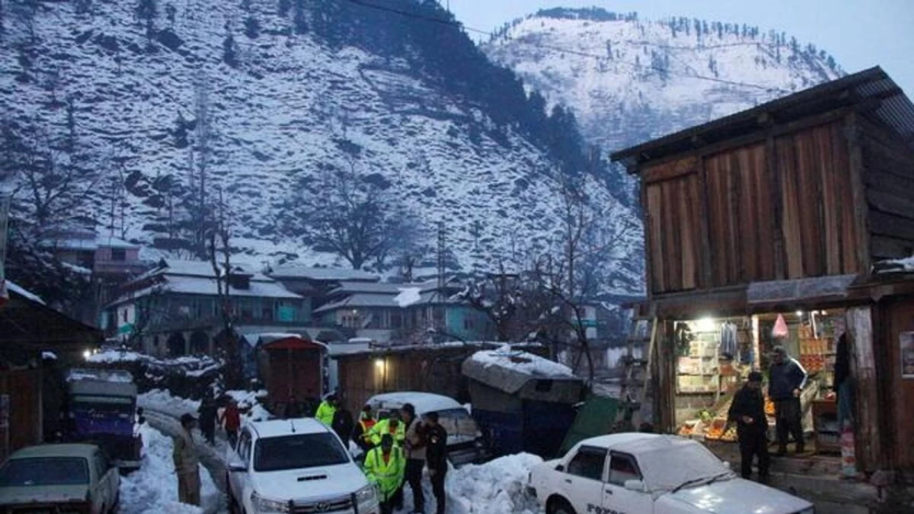 19 killed in avalanche on Pak-Afghan border