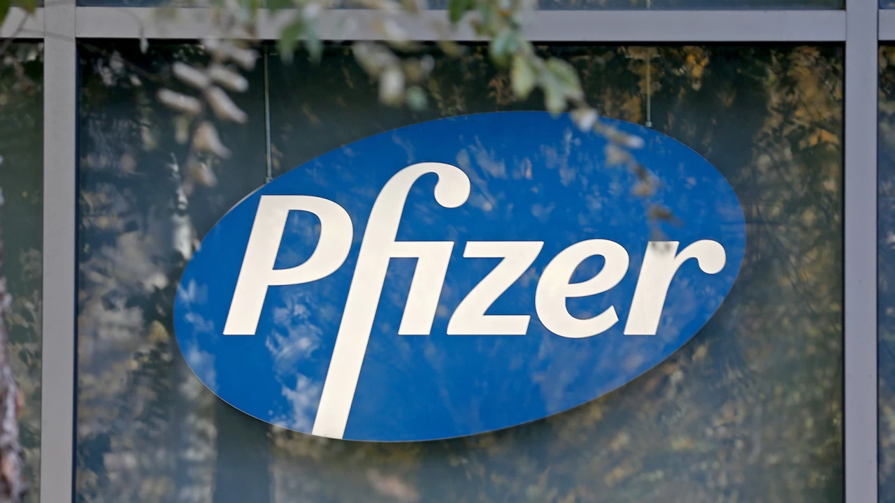 Pfizer expects Covid drug sales topping $50 billion in 2022