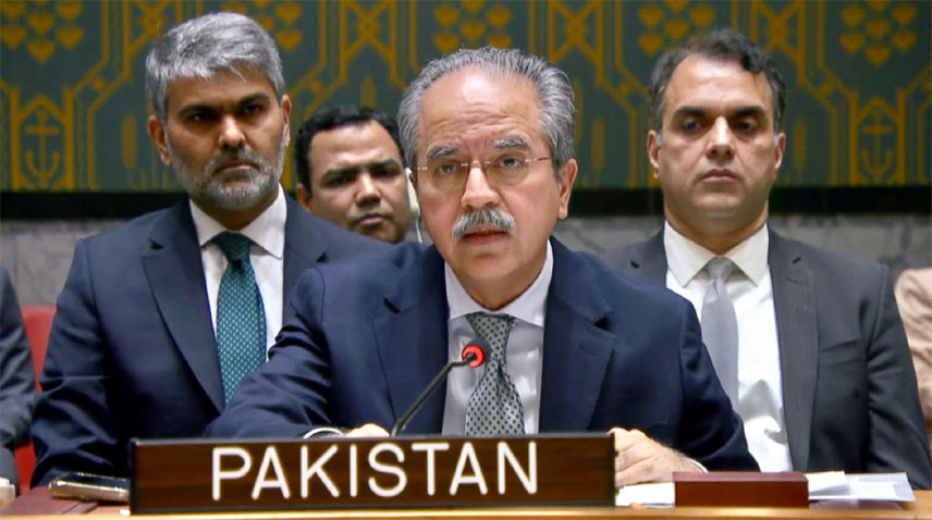 PAKISTAN NEWS Pakistan calls for resumption of diplomacy to resolve ME crisis:Asim Iftikhar