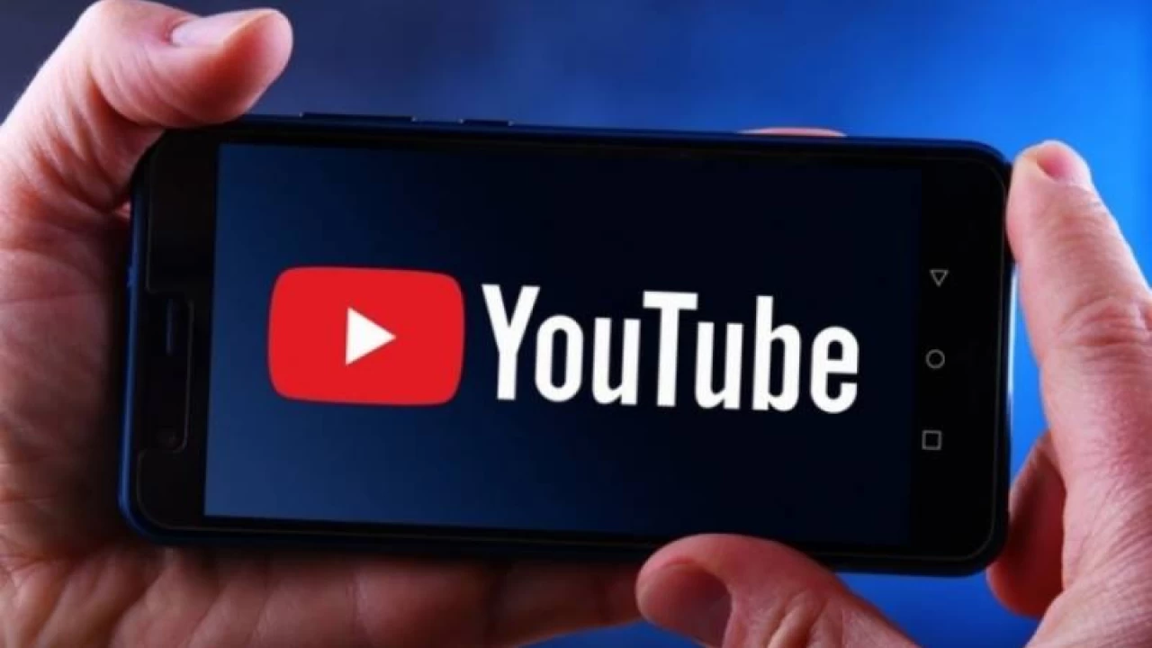 New feature: YouTube woos creators to earn money through short live videos