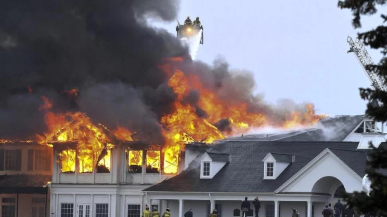 US: Fire sweeps through iconic clubhouse at Oakland Hills golf club