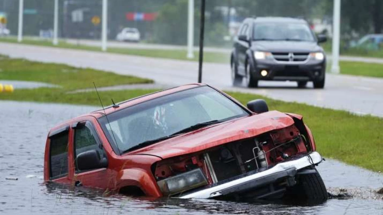 New Orleans loses power as Hurricane Ida lashes Louisiana