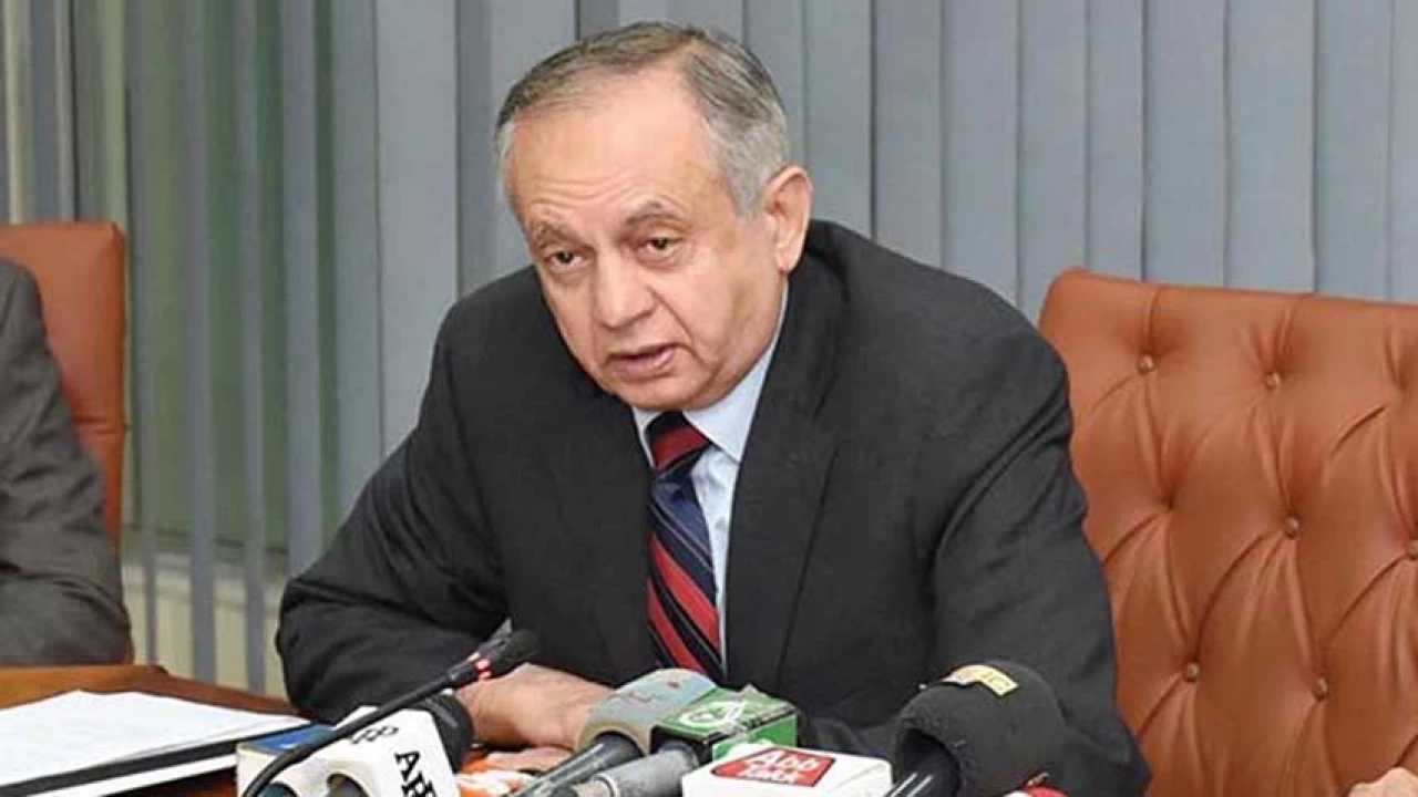 Govt focusing on expanding trade relations with Russia: Razak Dawood 