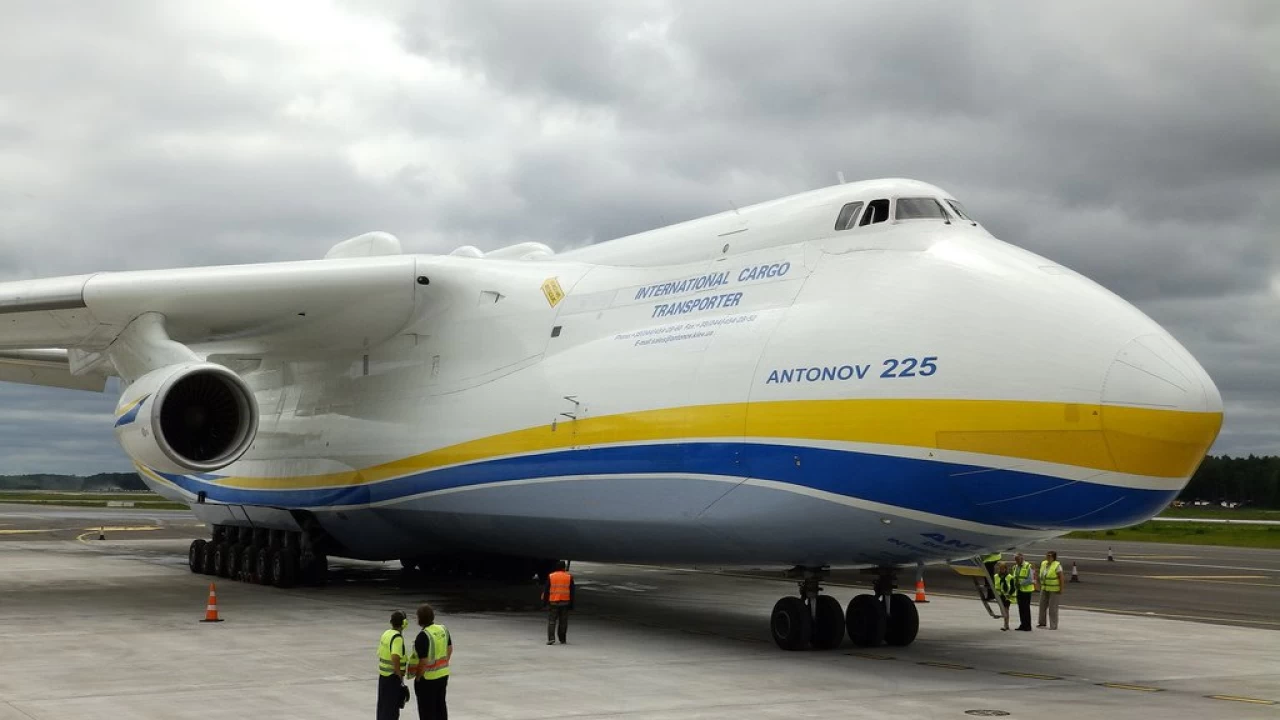 World's largest plane 'Mriya' destroyed by Russia 