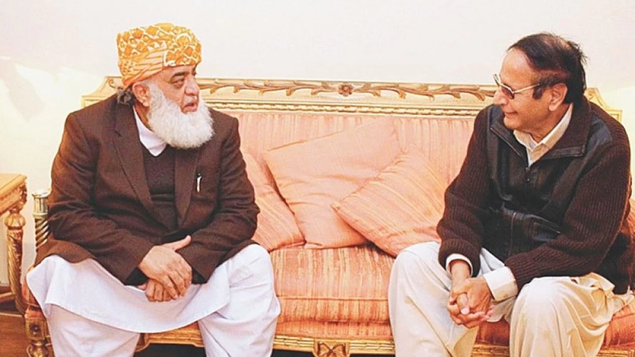 Ch Shujaat, Fazlur Rehman discuss ongoing political situation