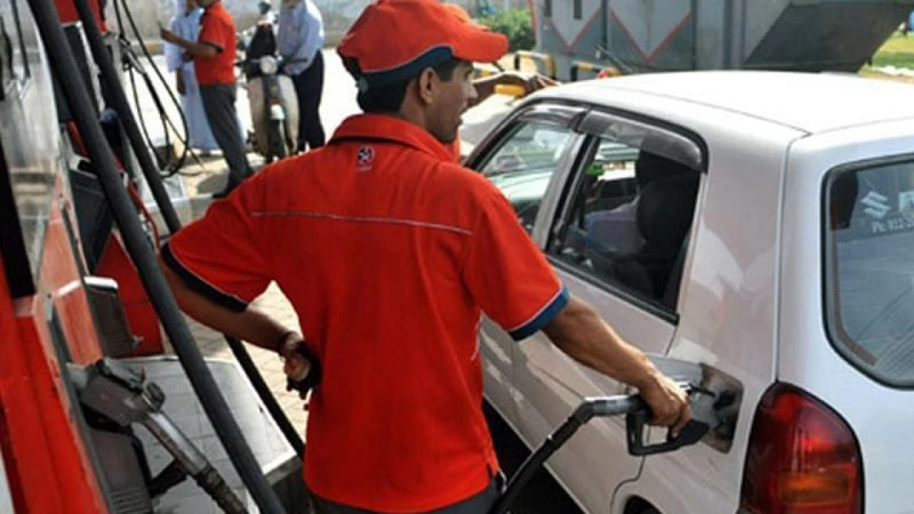 Govt decides to keep petroleum prices unchanged