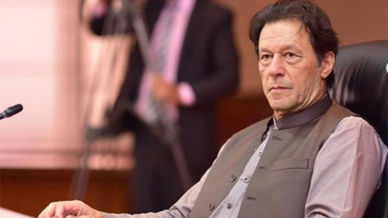 PM Imran Khan expresses sorrow over lives in China plane crash