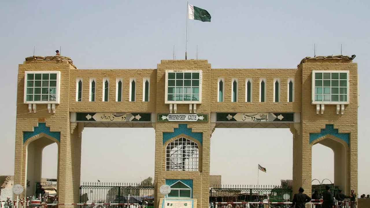 Pakistan closes Chaman border over security threats
