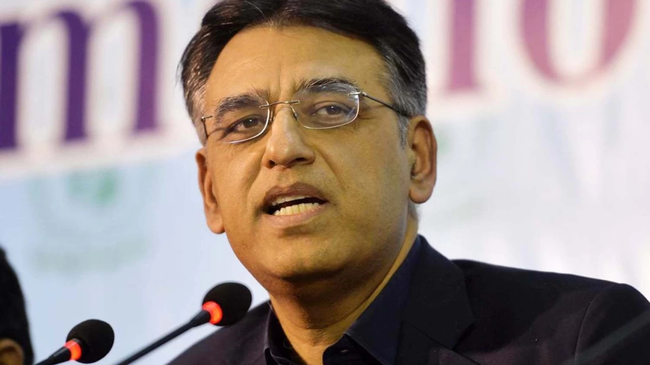 Asad Umar urges people aged 50 and above to get vaccinated at earliest