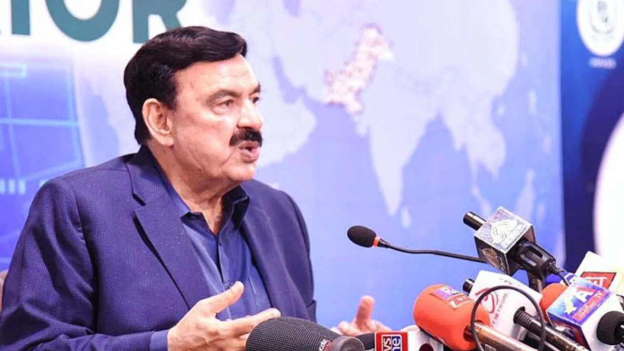 PM to not tender resignation, play till last ball: Rashid