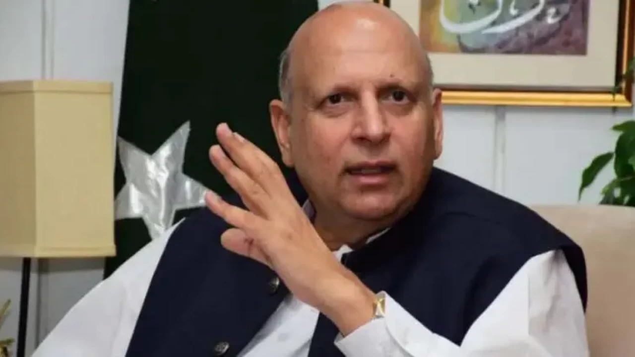 Former Punjab governor Chaudhry Sarwar flays PTI