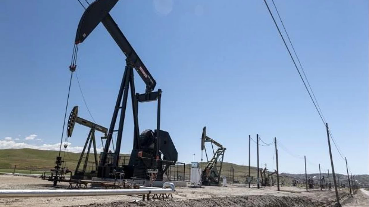 Oil prices surge as Europe targets Russian oil imports