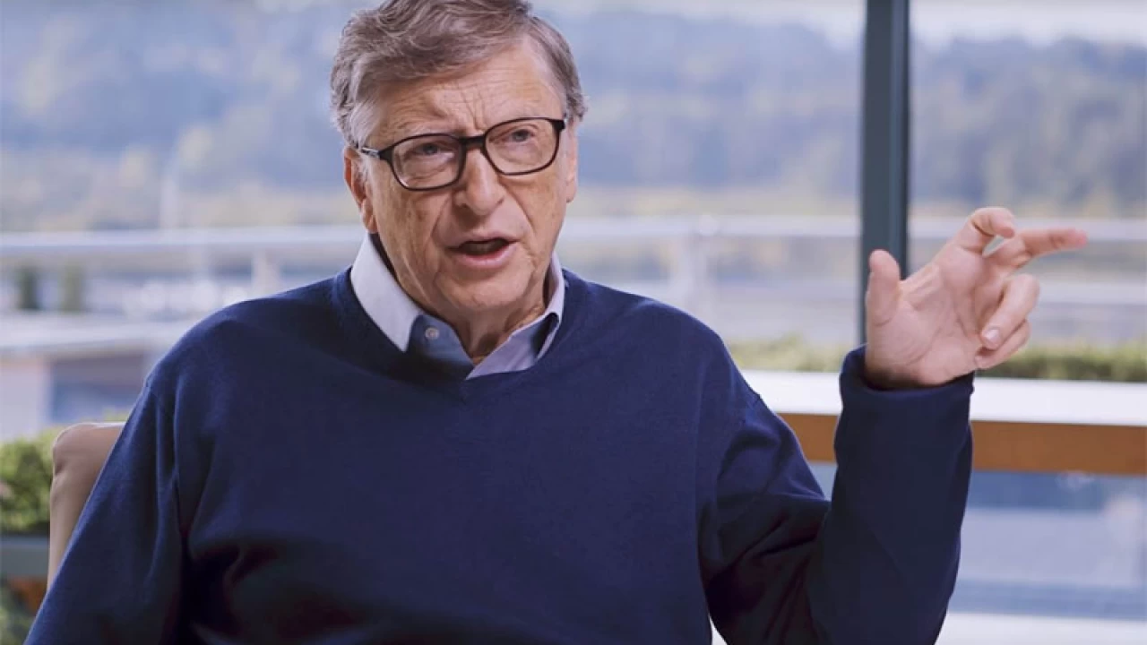 Bill Gates writes to President Alvi; lauds Pakistan's fight against polio