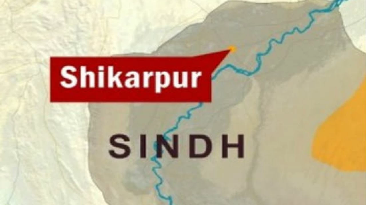Four killed in armed clash between two rival tribes in Shikarpur