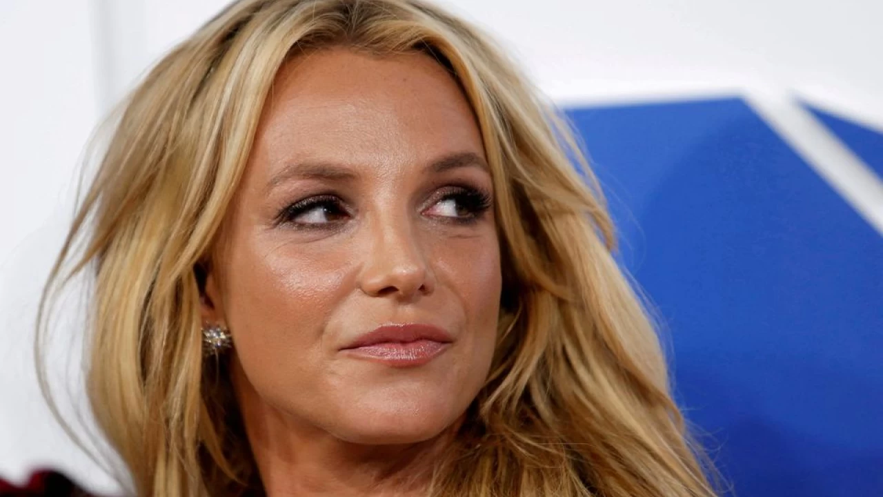 'Baby One More Time' - Britney Spears expecting third child