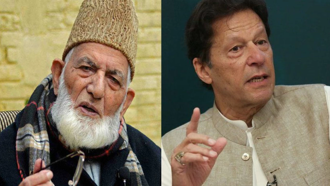 Snatching Syed Ali Gilani’s mortal remains, registering cases against his family show India’s descent into fascism: PM
