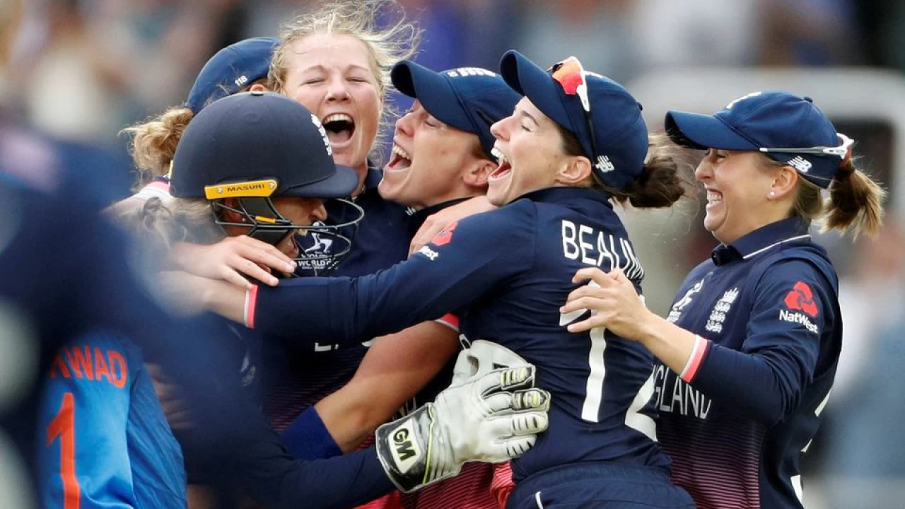 England World Cup winner Shrubsole retires from international cricket