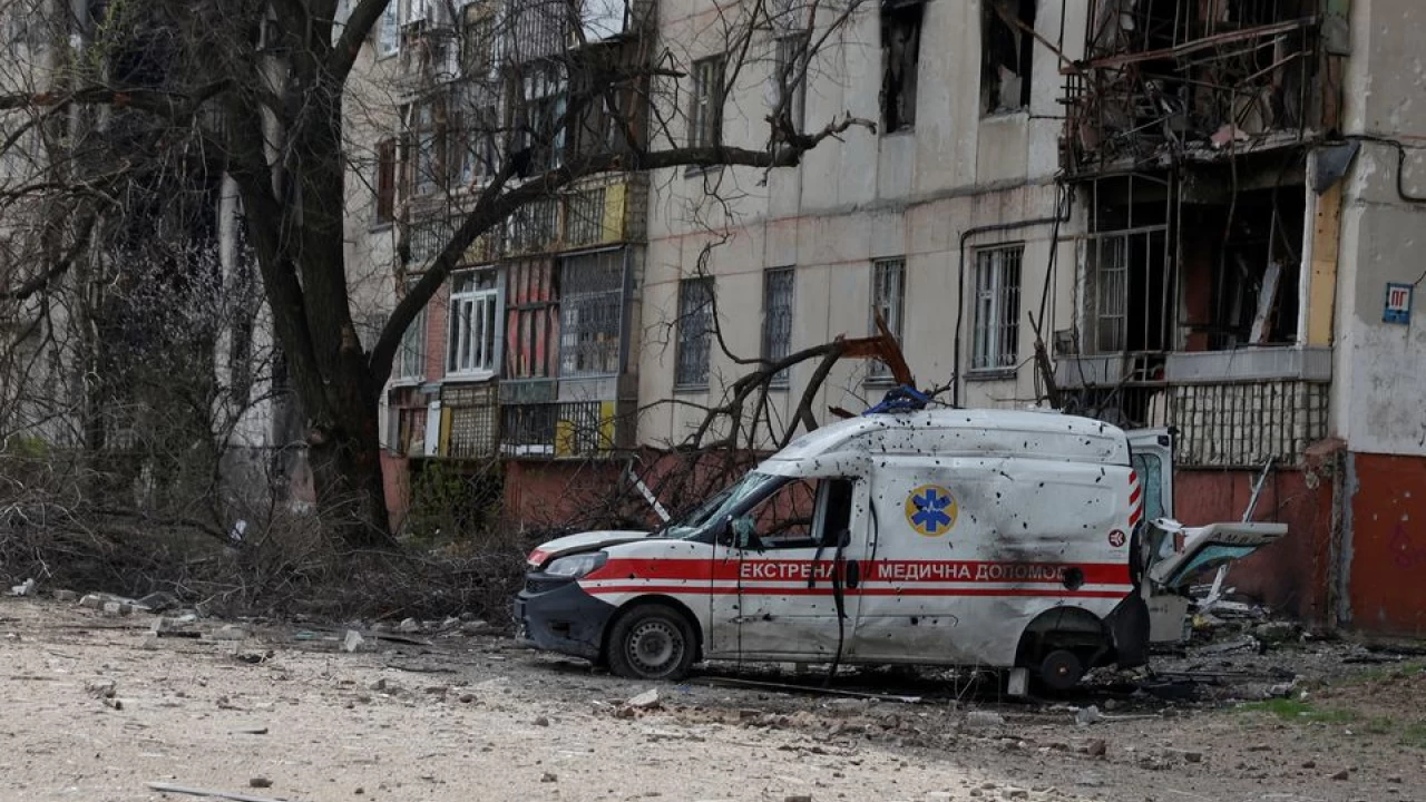 Four civilians shot dead while fleeing town in Ukraine's Luhansk region: Governor