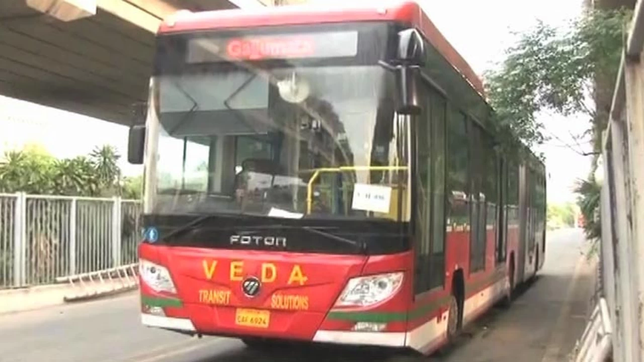 Orange Line, Metro bus services suspended amid PTI Lahore rally