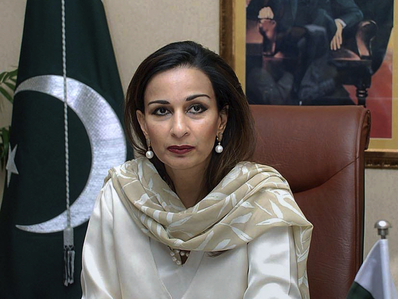 Pakistan Rao Sherry Senator Sherry announces zero plastics in Climate Change Ministry on ...