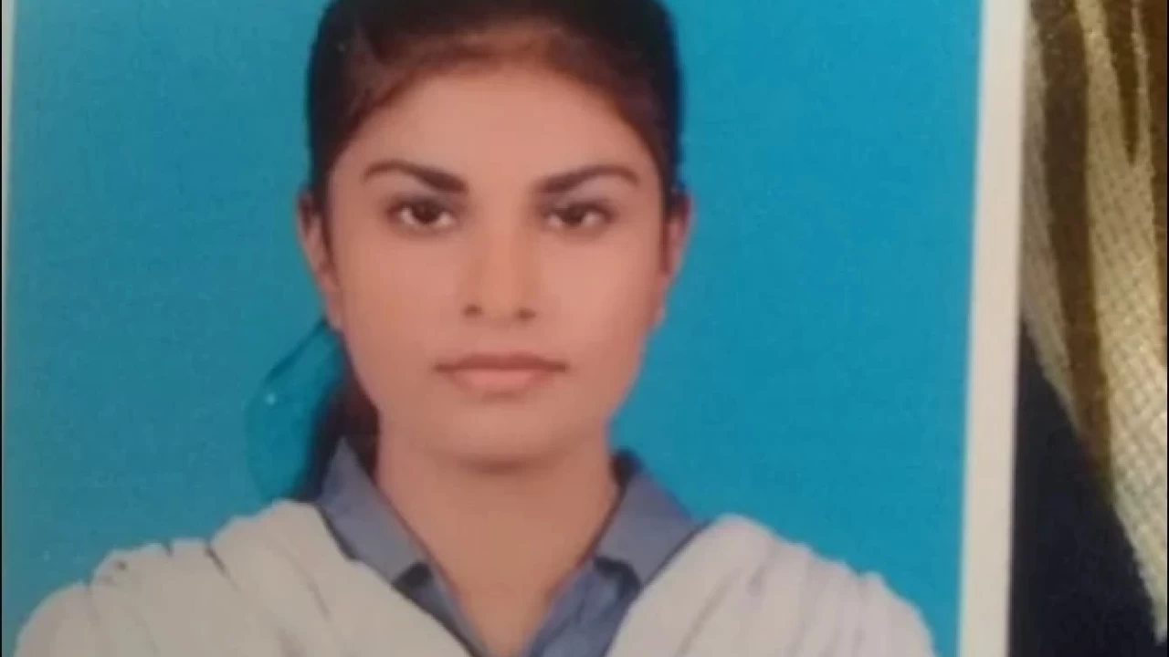 Minor girl Nimra Qazmi recovered from Dera Ghazi Khan