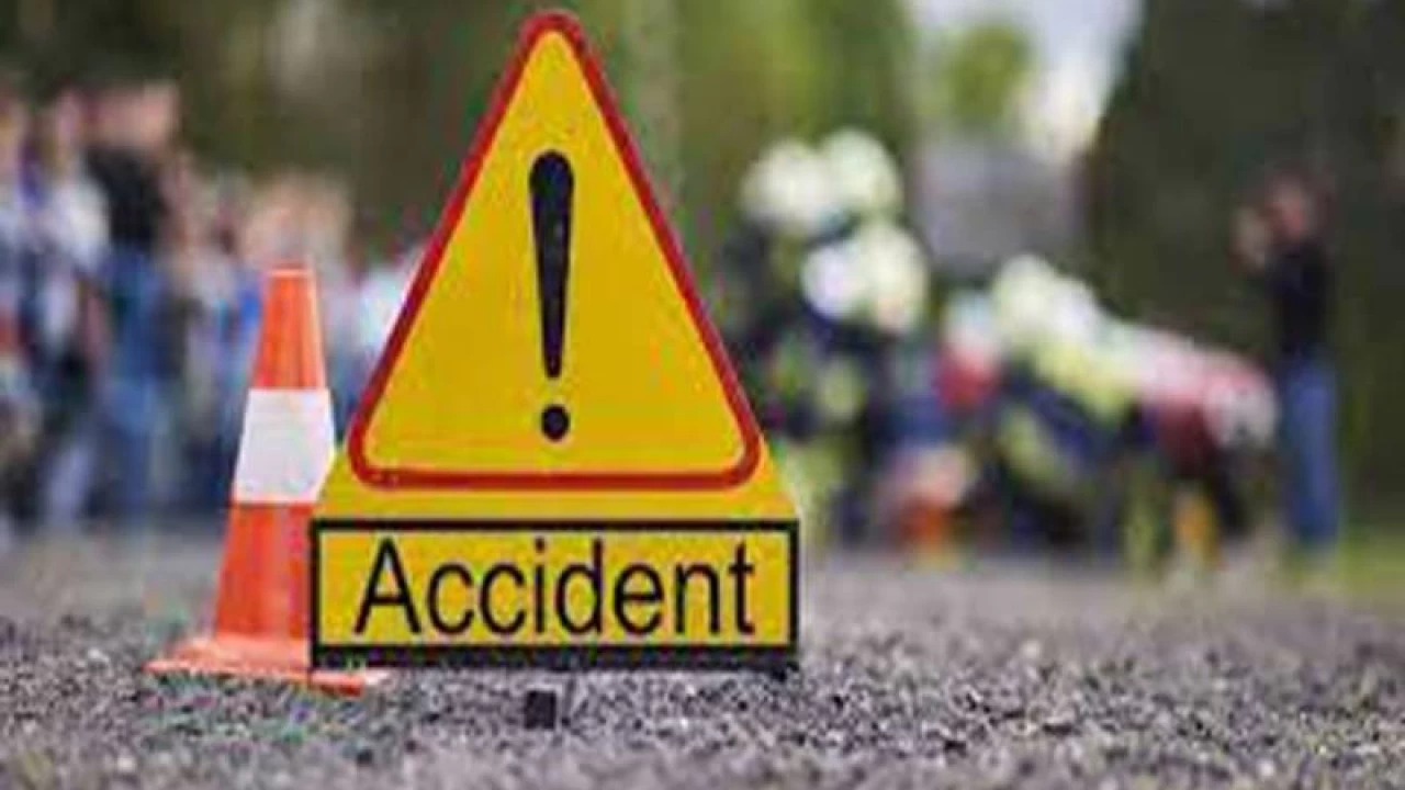 Two siblings killed in road accident in Jhelum 