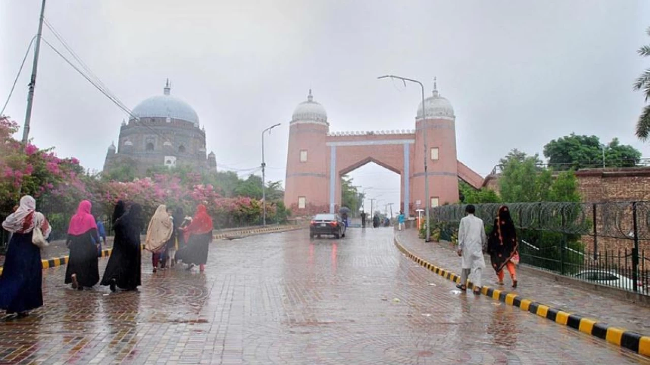 Spell of light rain likely with strong winds in North Balochistan, Upper Sindh and South Punjab