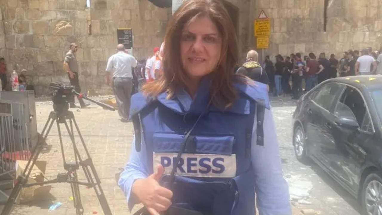 اسرائیلی فورسز کی فائرنگ، الجزیرہ ٹی وی کی خاتون رپورٹر جاں بحق