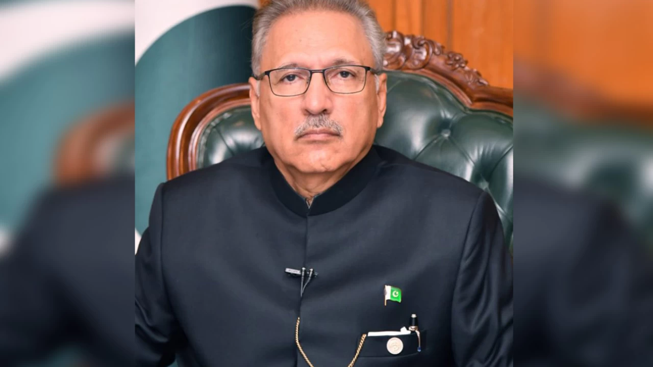 President strongly condemns Karachi blast