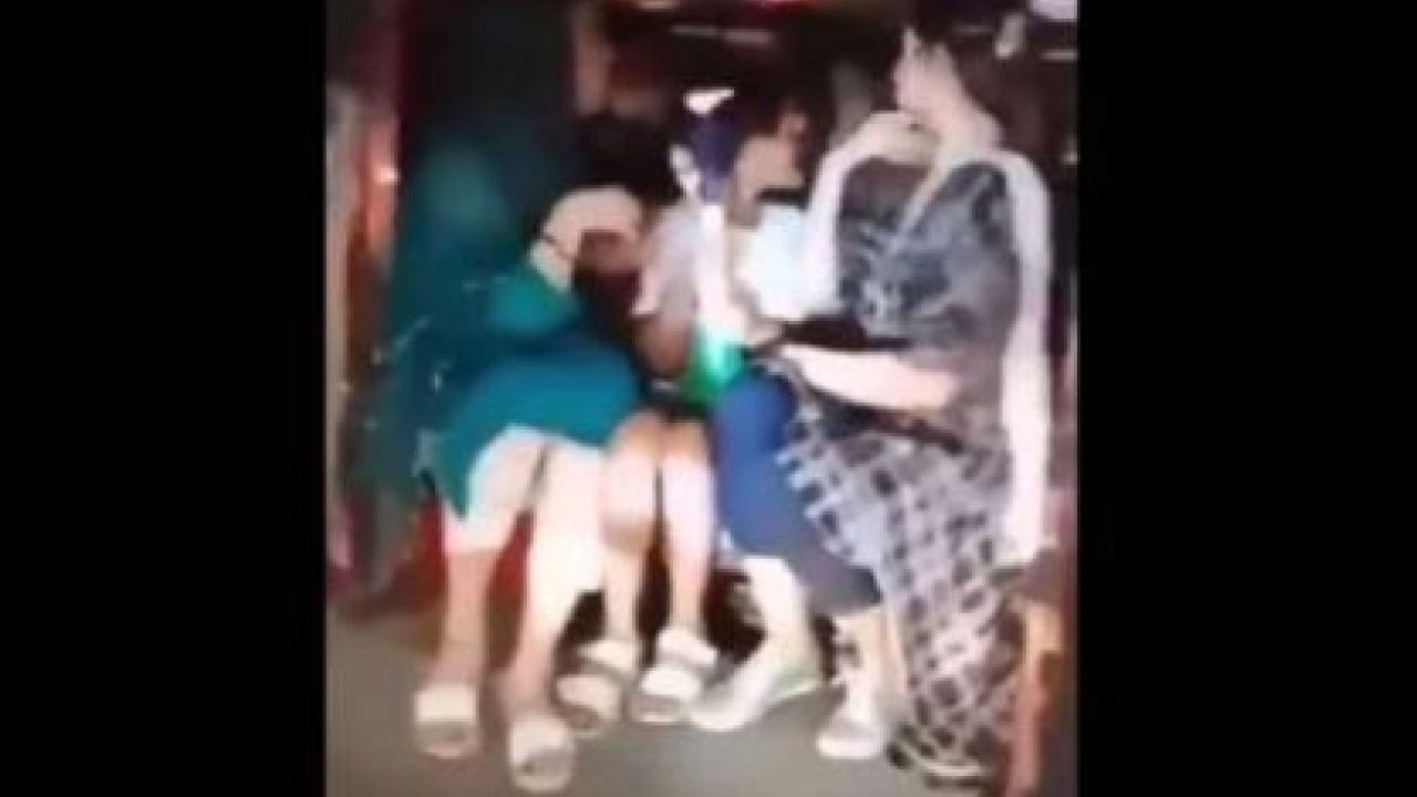Eve-teasing rikshaw incident; Woman identifies four suspects