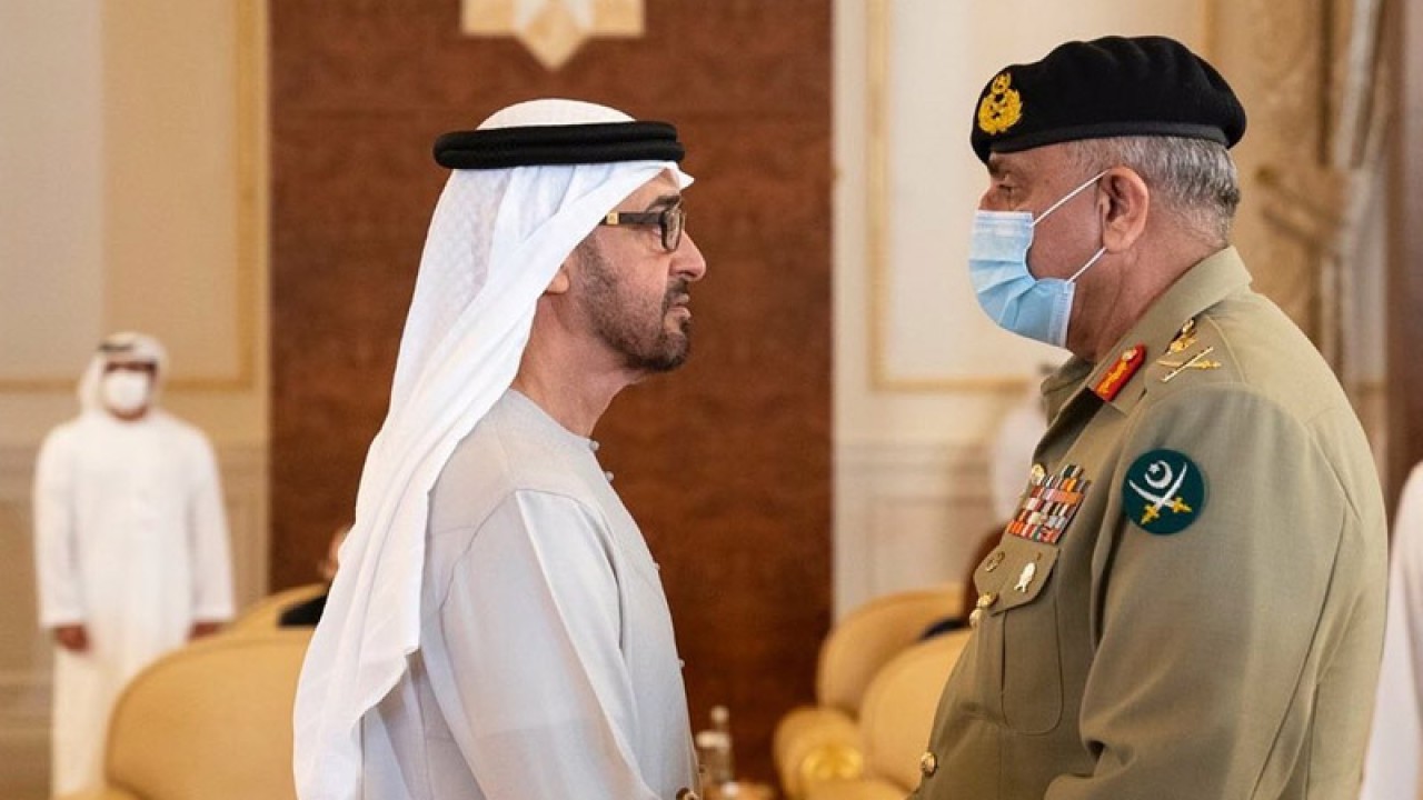 آرمی چیف کا دورہ متحدہ عرب امارات: نومنتخب صدر سے ملاقات