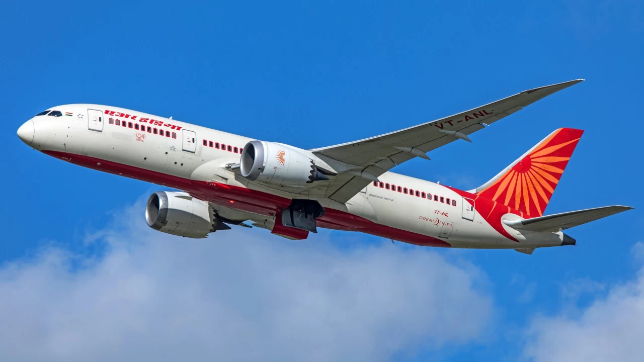Indian plane makes emergency landing as engine shuts mid air 