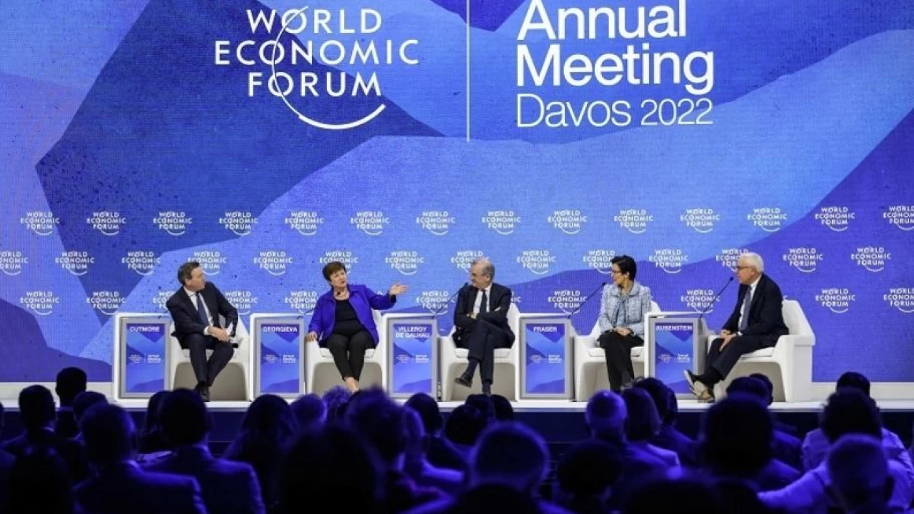 Economic outlook has 'darkened', business and government leaders warn in Davos