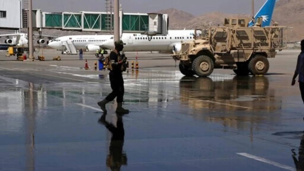 Nearly 200 foreigners including Americans leave Afghanistan