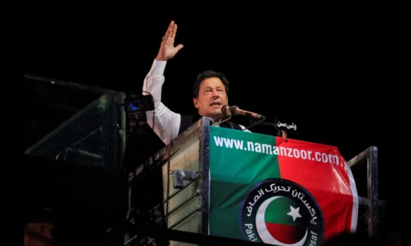 Imran Khan calls off 'long march'; gives 6-day ultimatum