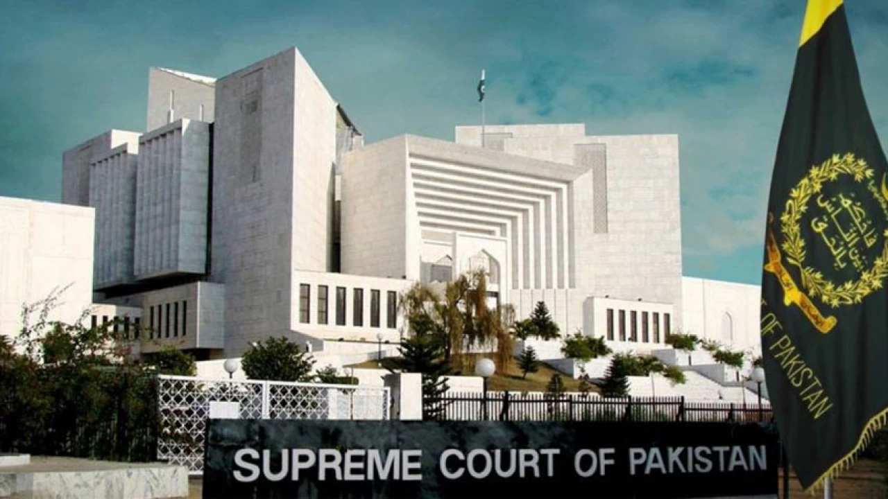 Federal govt files contempt of court plea against Imran Khan in SC