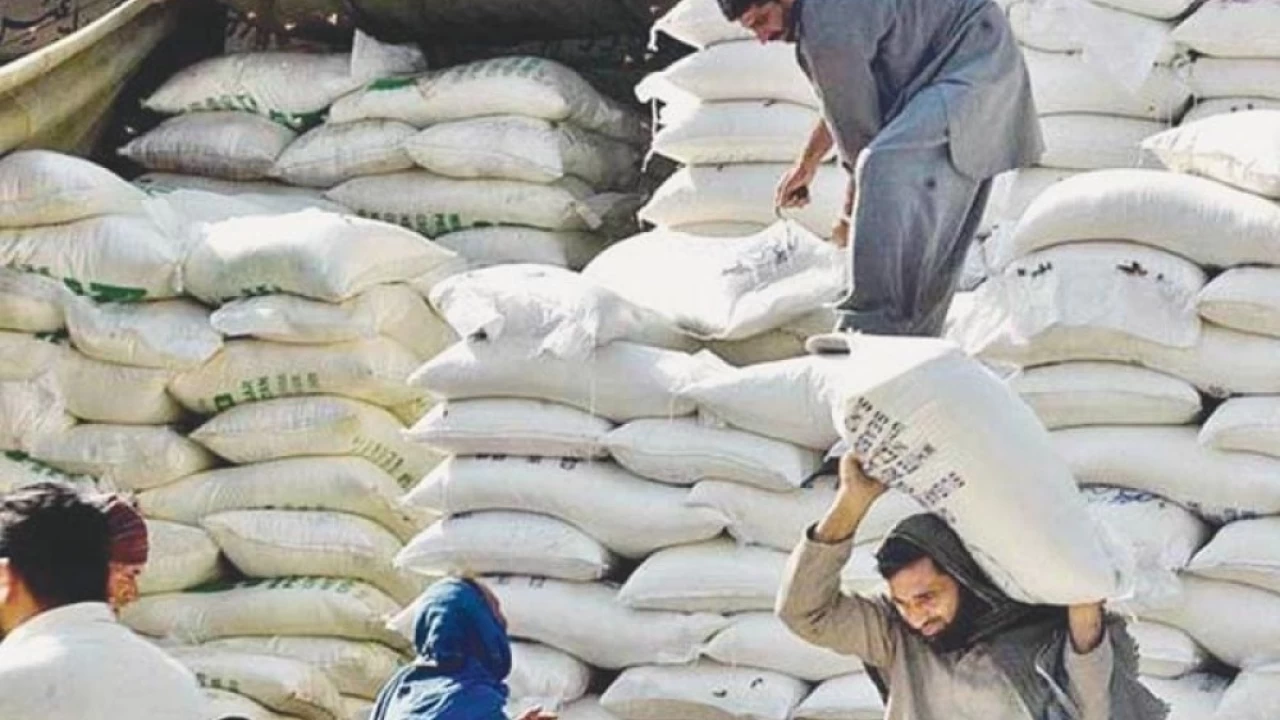 Price of flour bag hikes by Rs180