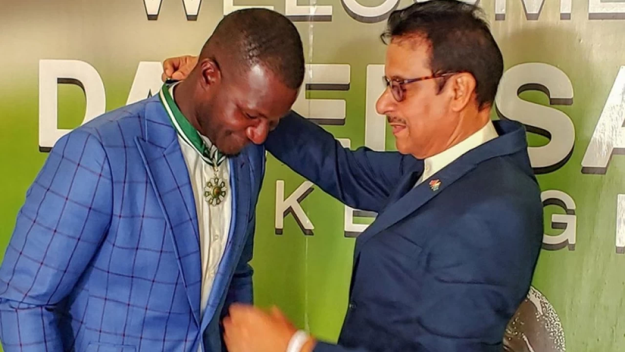 West Indies cricketer Daren Sammy receives Sitara-i-Pakistan award