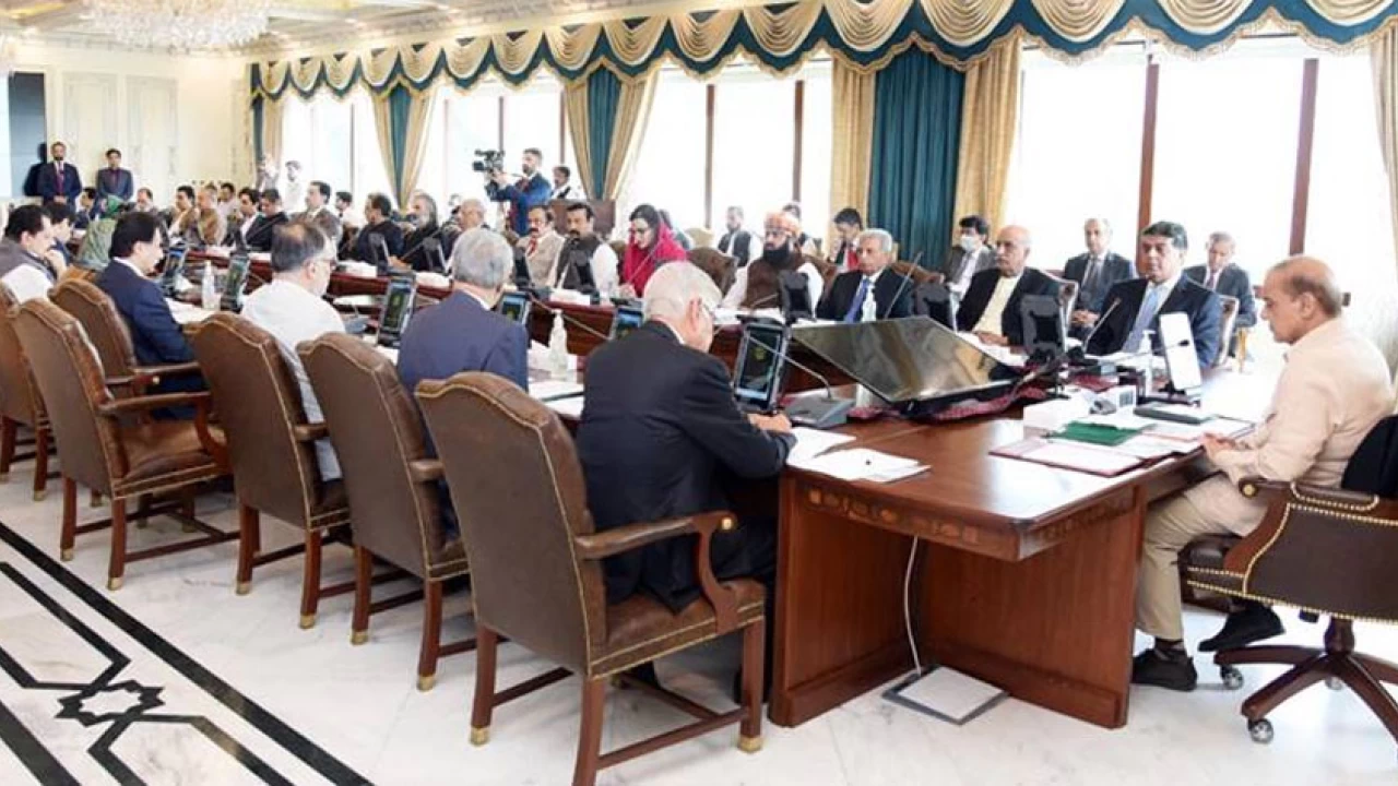 Federal cabinet reviews overall political, economic situation