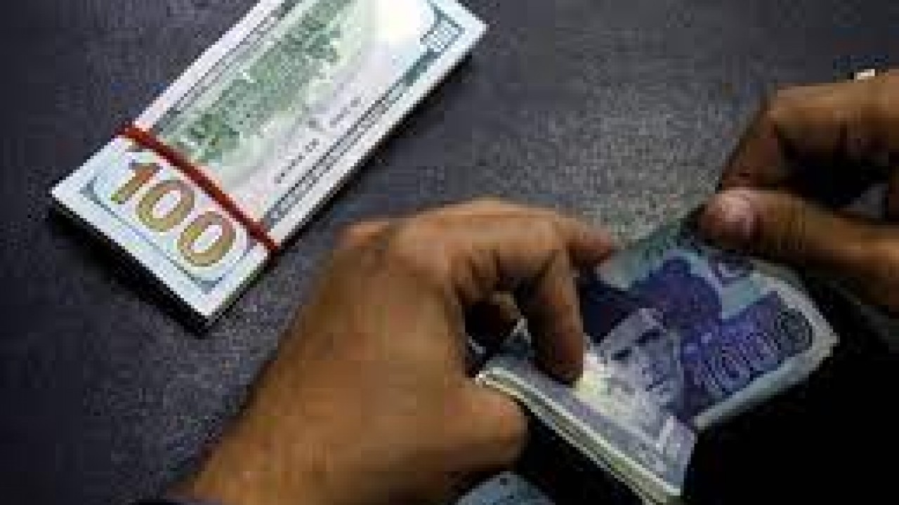 Dollar hits 11-month high to surpass Rs168 in interbank