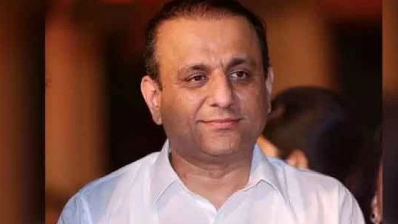 Senior Punjab minister Abdul Aleem Khan decides to resign citing 'personal reasons'