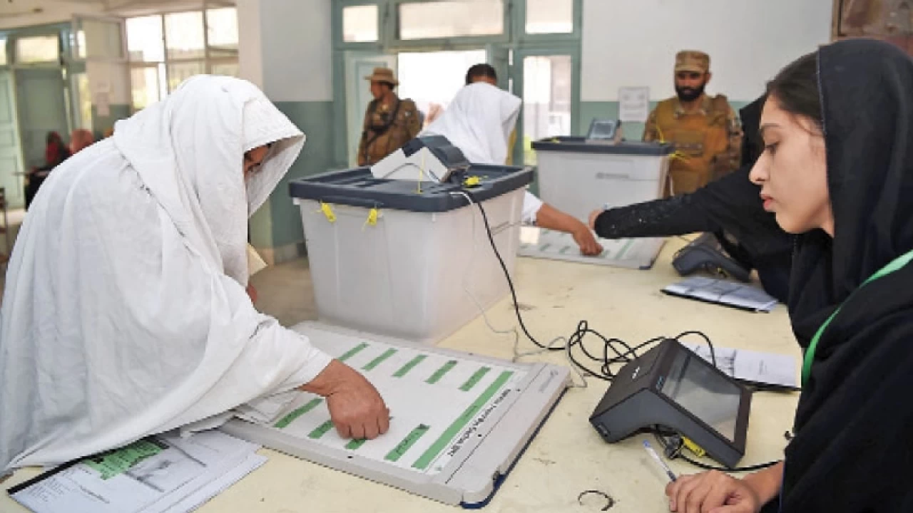 LG elections: PPP succeeds in 13 out of 14 Sindh districts