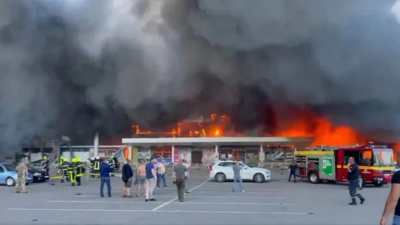 Dozens missing after strike on Ukraine mall, Russia presses attacks on East