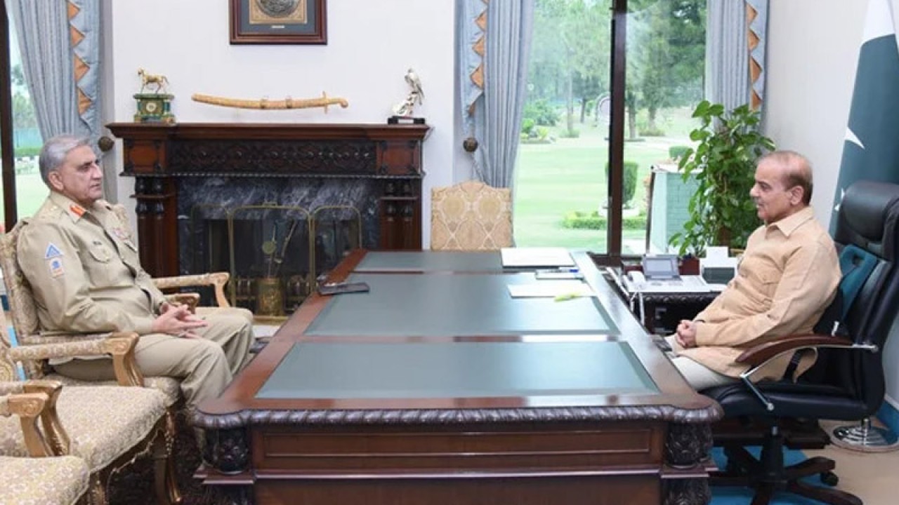 وزیر اعظم شہباز شریف کی آرمی چیف سے ون آن ون ملاقات