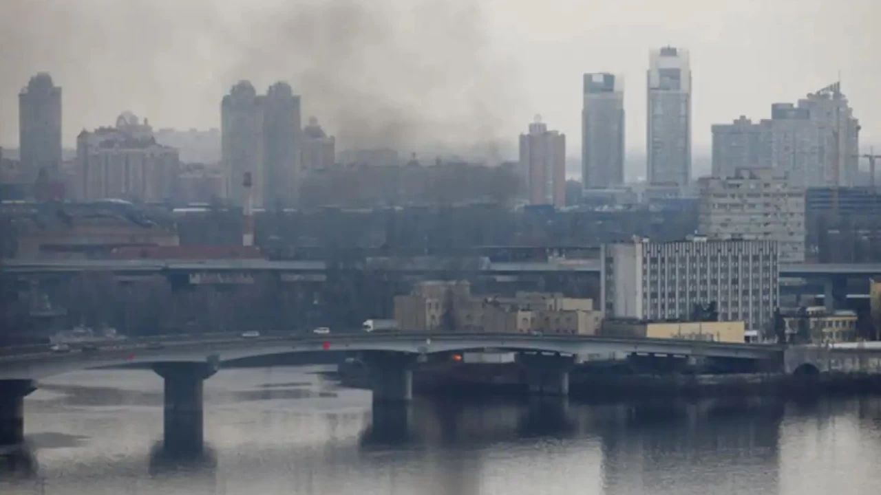 Russian missile strikes kill 18 in Ukraine's Odesa