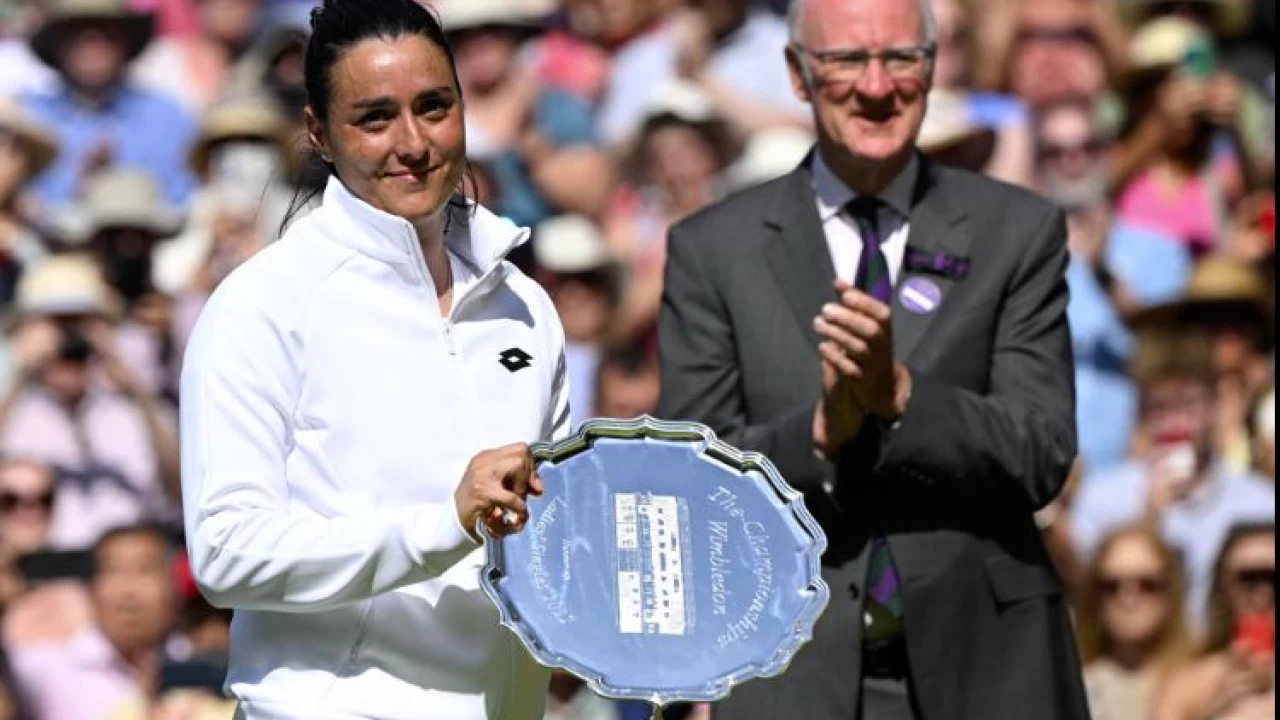 Moscow-born Elena Rybakina defeats Ons Jabeur to bag Wimbledon title