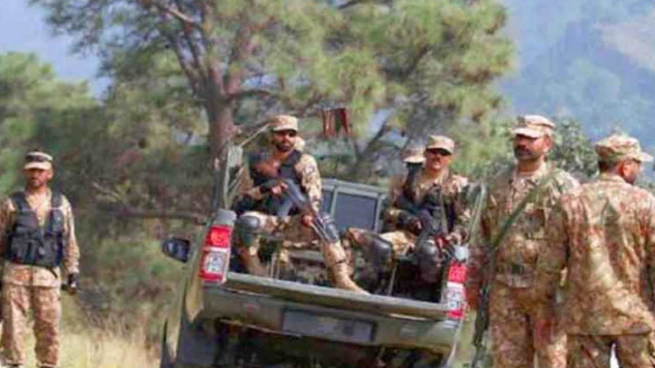 سیکورٹی فورسز کا جنوبی  وزیرستان میں  خفیہ اطلاعات پر آپریشن ، 5 دہشت گرد ہلاک