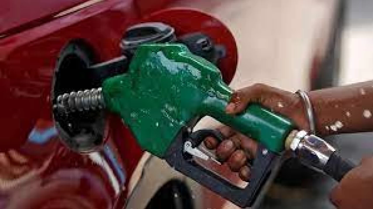 Govt hikes petrol price by Rs5, diesel Rs5.1 per litre