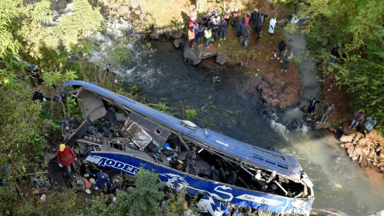 Bus plunges into river valley in Kenya, kills 24